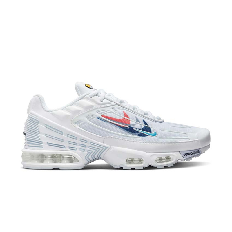 BASKETS NIKE AIR MAX PLUS 3 BLANCHES