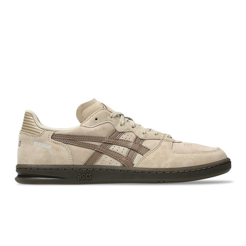 BASKETS ASICS SKYHAND OG TAUPES