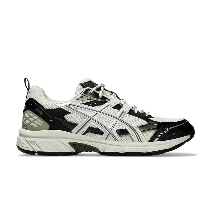 BASKETS ASICS GEL-NUNOBIKI NOIRES ET BLANCHES